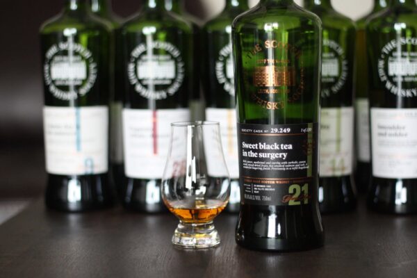 SMWS 29.249 Sweet black tea in the surgery